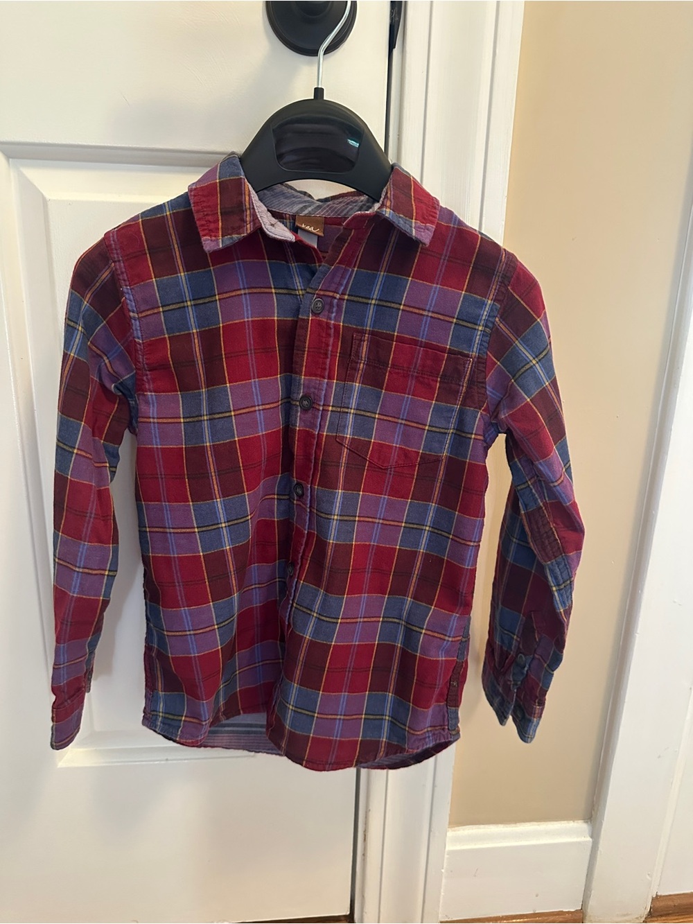 Tea Collection Plaid Button-Up Shirt - Classic Casual Top